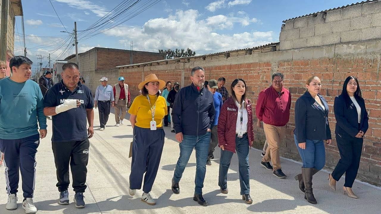 Omar Sánchez  entrega obras viales y fortalece la infraestructura de Calimaya