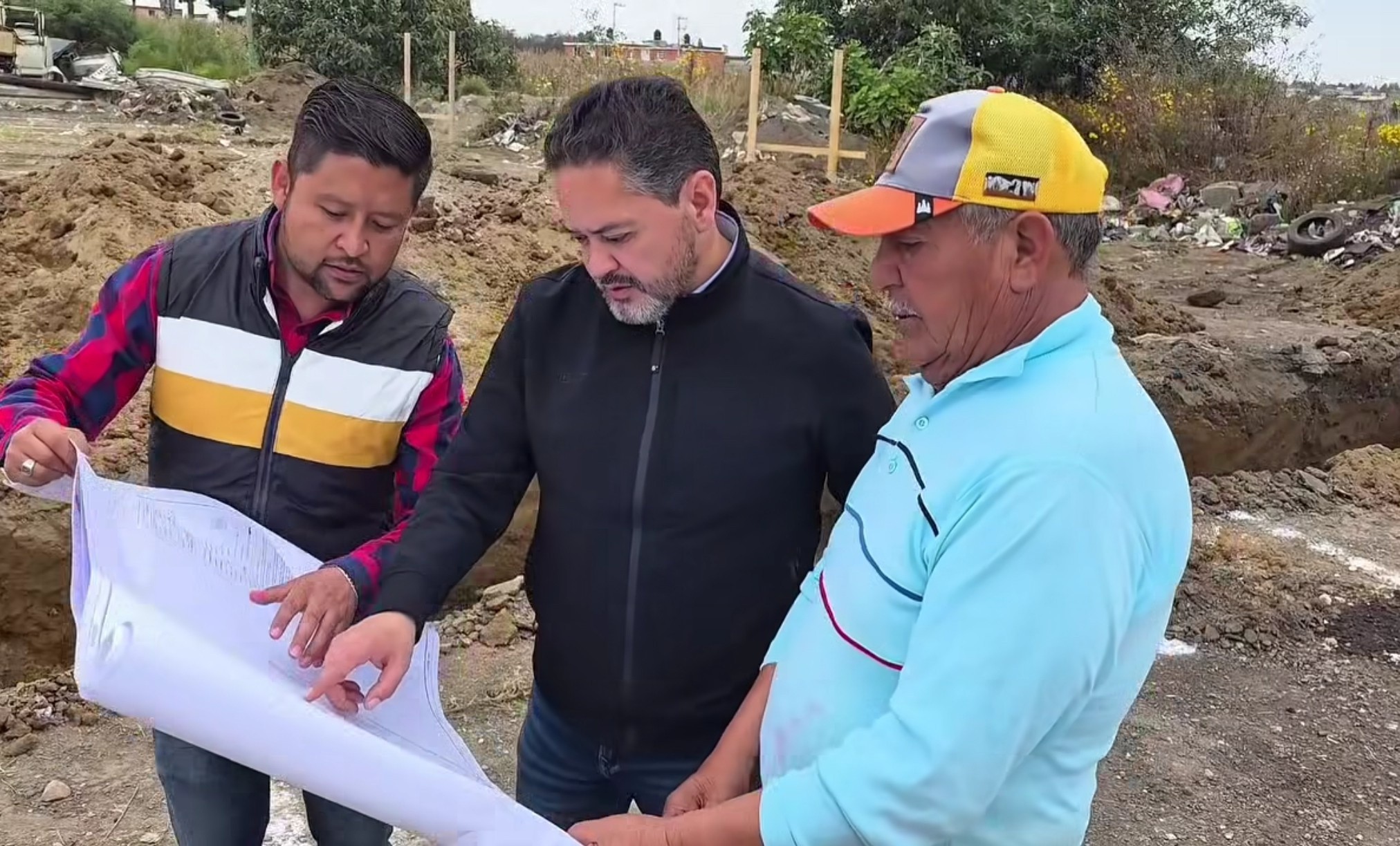 Omar Sánchez  entrega obras viales y fortalece la infraestructura de Calimaya