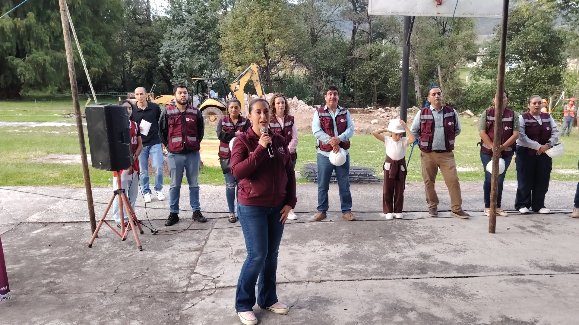 ¡Un sueño se hace realidad! Brenda Rivera inicia la construcción de la alberca semiolímpica en Almoloya de Alquisiras