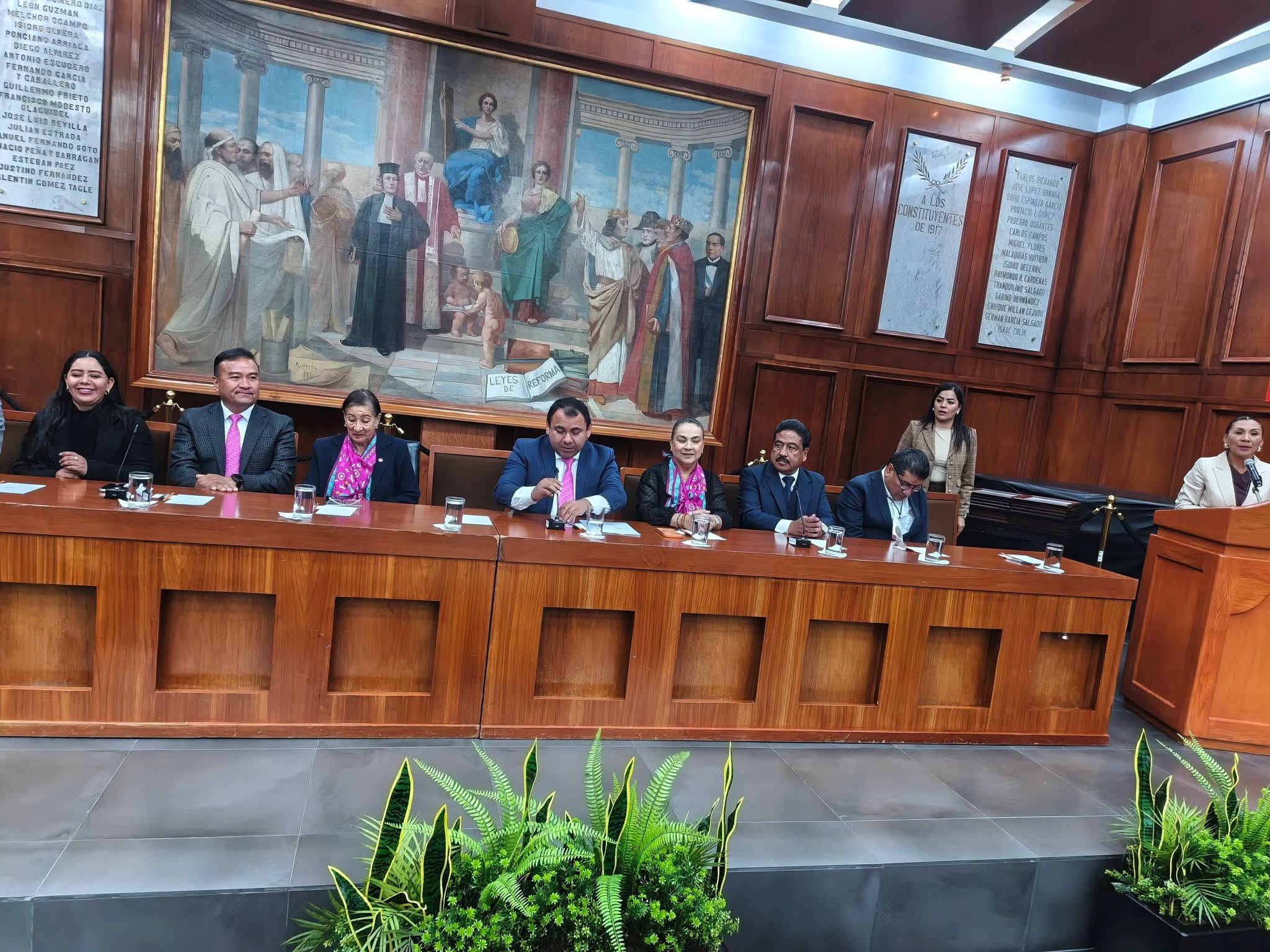 El desempeño de los maestros ejemplar e invaluable: Rigoberto Vargas