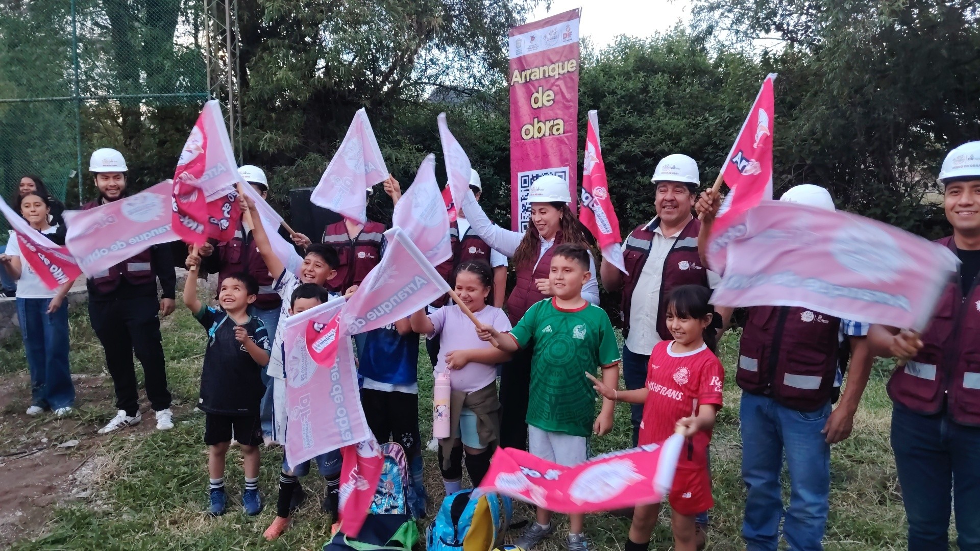 Brenda Angélica Rivera Abarca impulsa el deporte con la construcción del Gimnasio Municipal