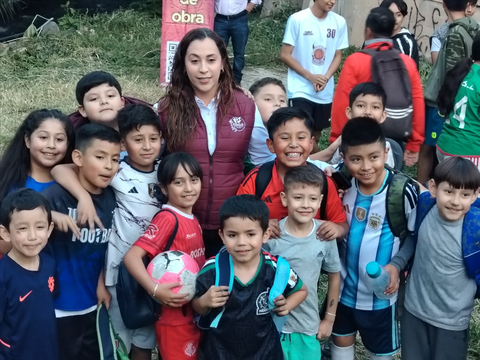 Brenda Angélica Rivera Abarca impulsa el deporte con la construcción del Gimnasio Municipal