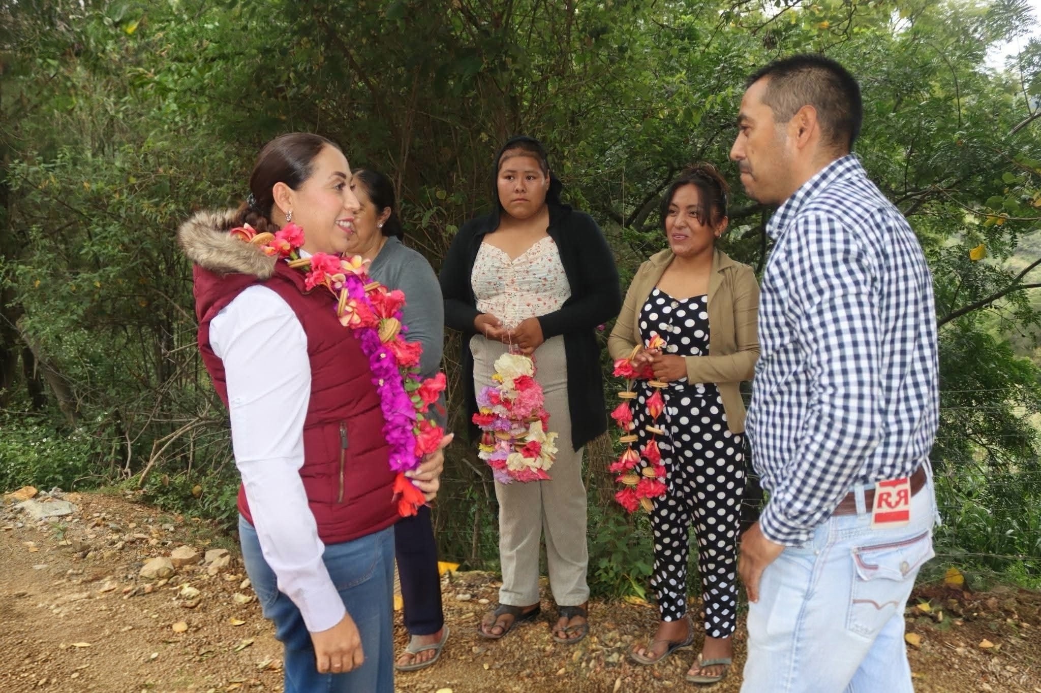 Avanza Rancho Los Pérez con la inauguración de un nuevo tramo de concreto hidráulico