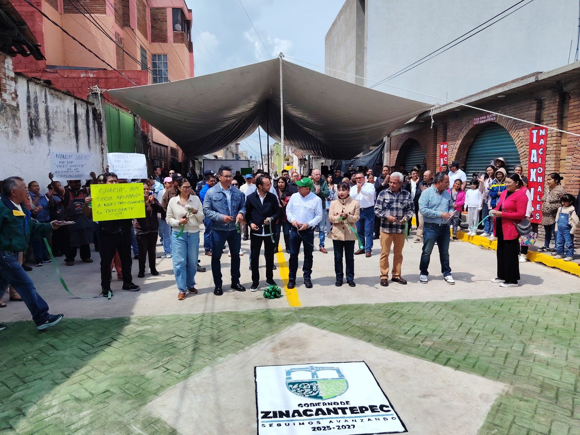 Entrega Manuel Vilchis obra de mejoramiento vial en San Luis Mextepec