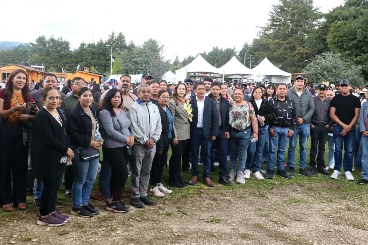 “Almoloya en mi corazón” hace presencia en la rendición de cuentas de Delfina Gómez