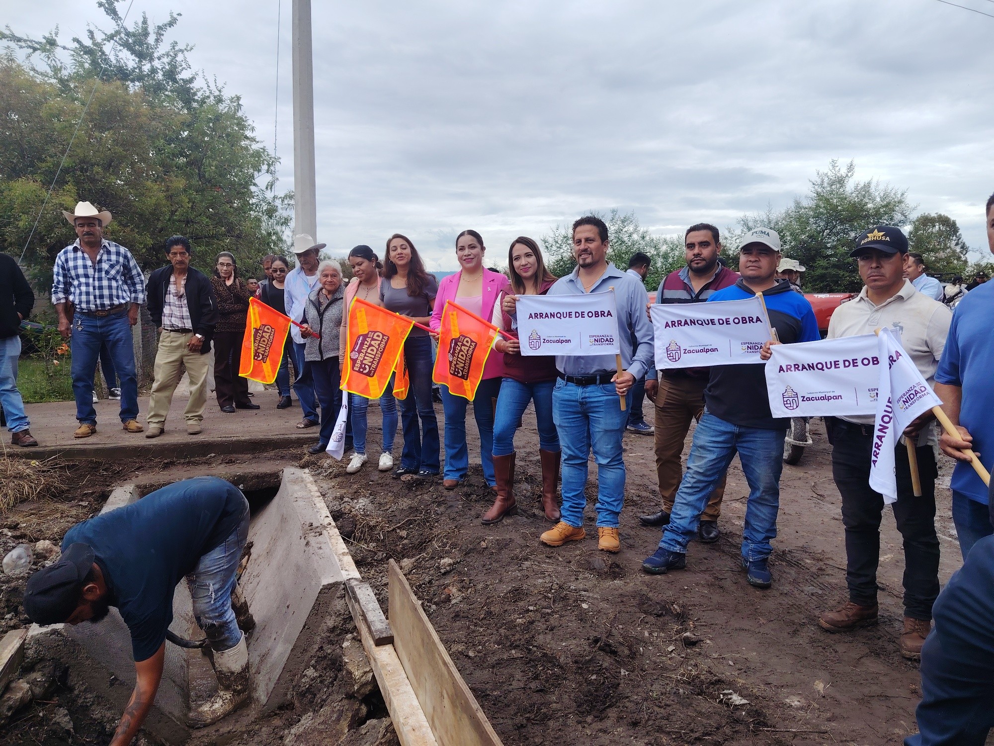 Zacualpan fortalece el campo y la educación con nuevas obras