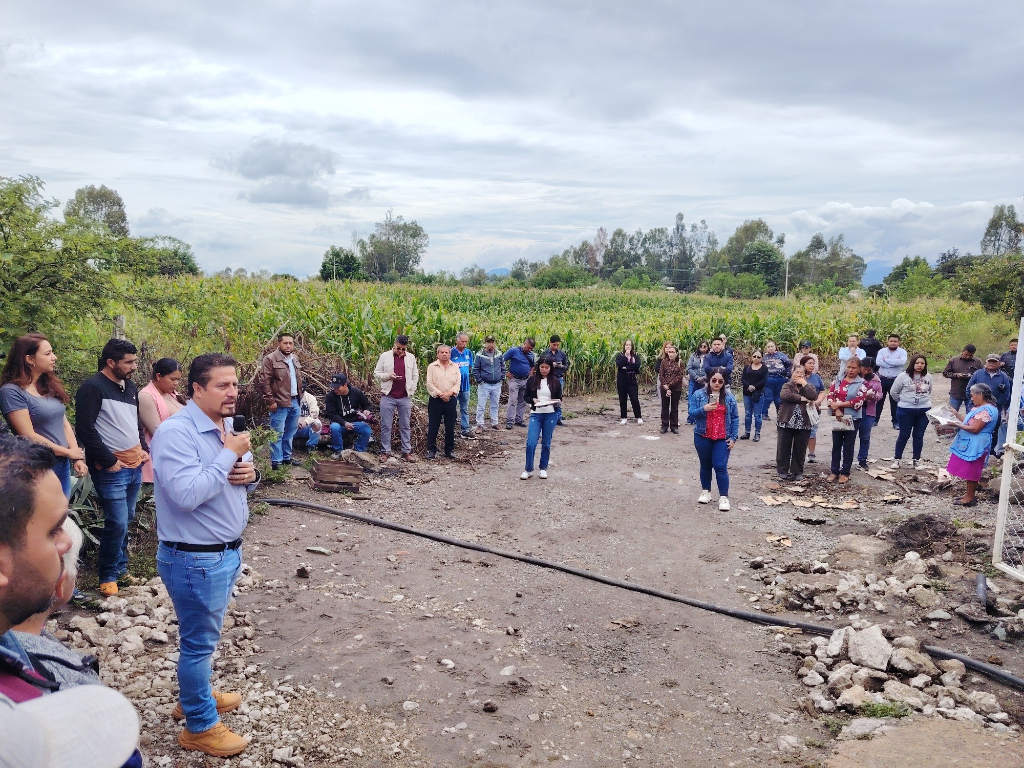 Zacualpan fortalece el campo y la educación con nuevas obras