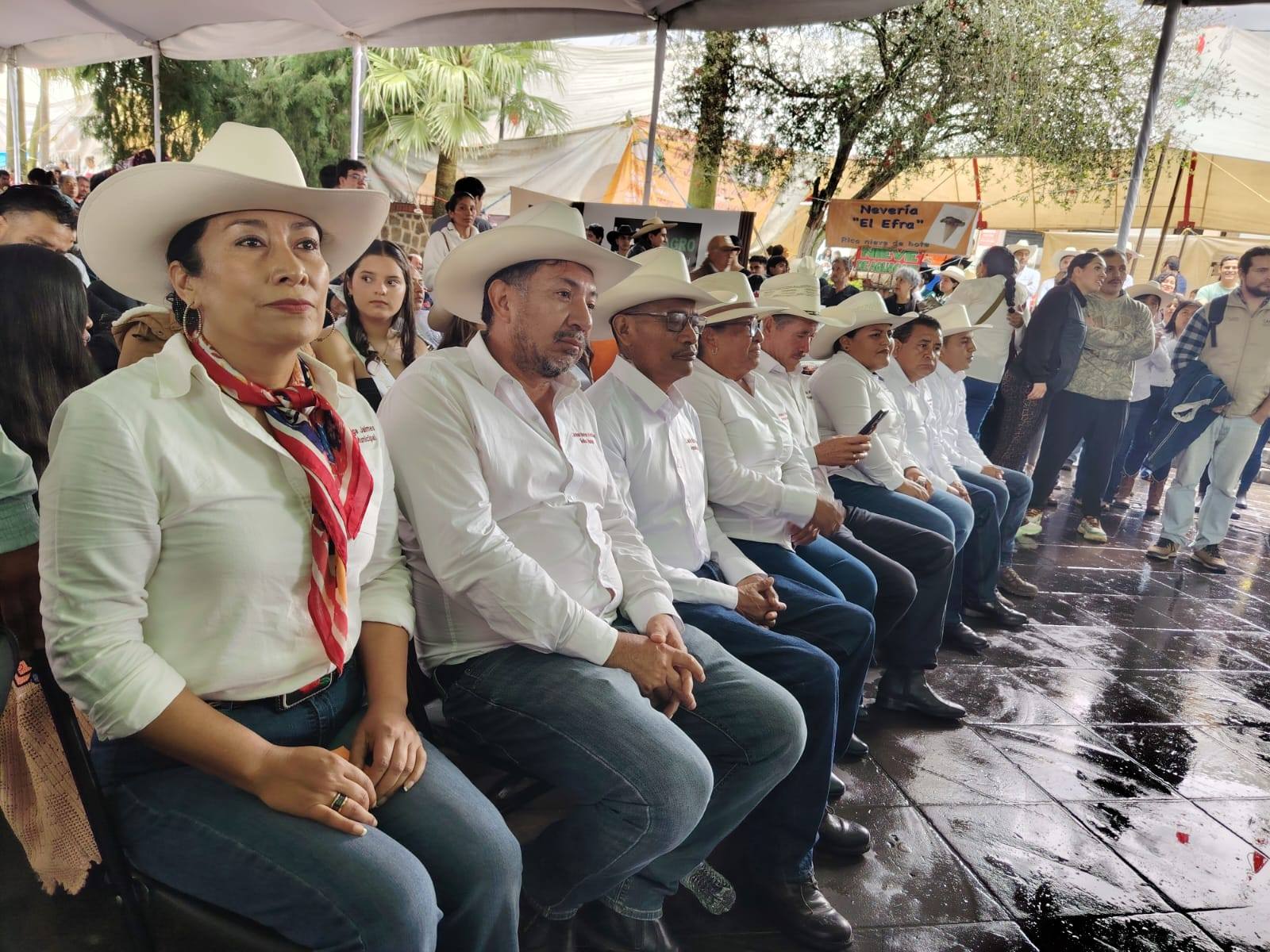 Los ojos del mundo puestos en Donato Guerra