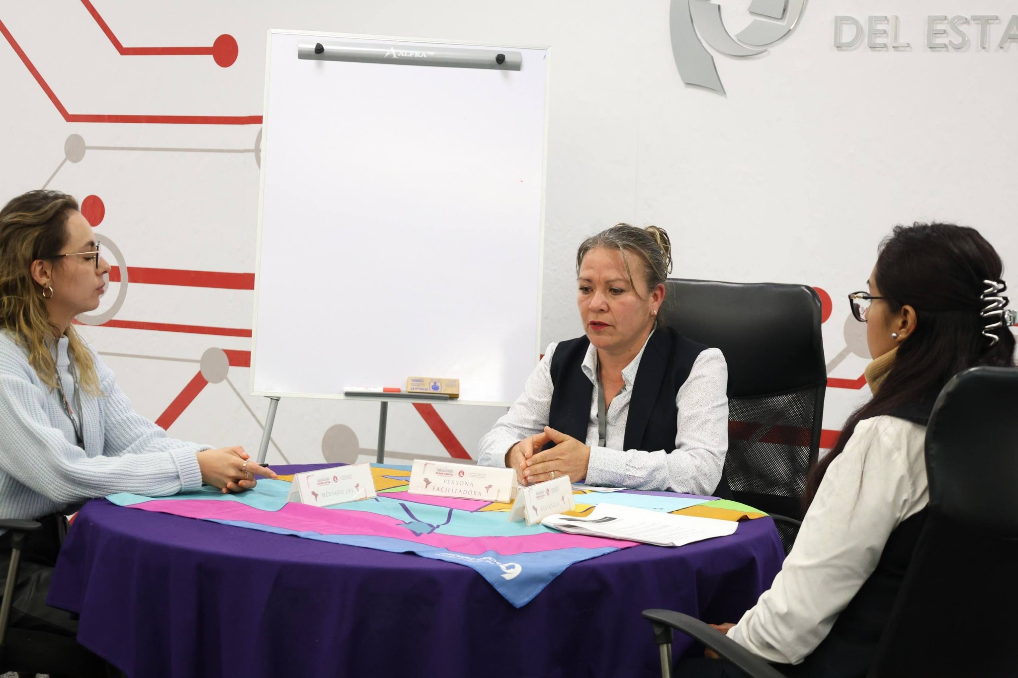 Certifican a servidores judiciales en Medios Alternativos de Solución de Controversias