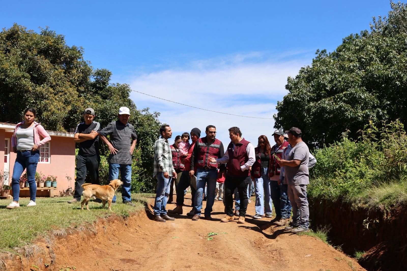 Zacualpan impulsa obras de infraestructura y educación en beneficio de las familias