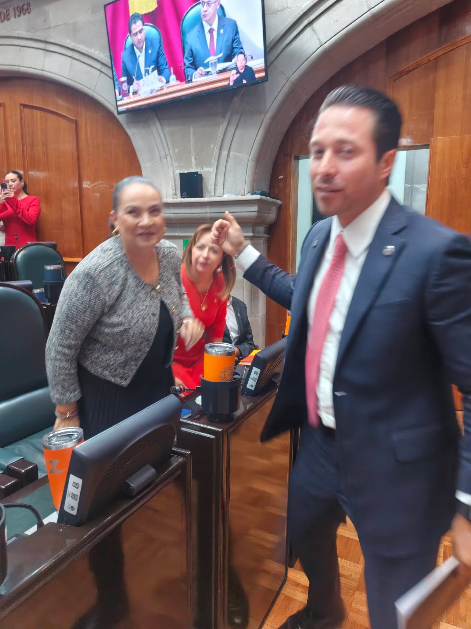 Demanda Mariano Camacho San Martín resultados en seguridad y respaldo a las policías del Estado de México