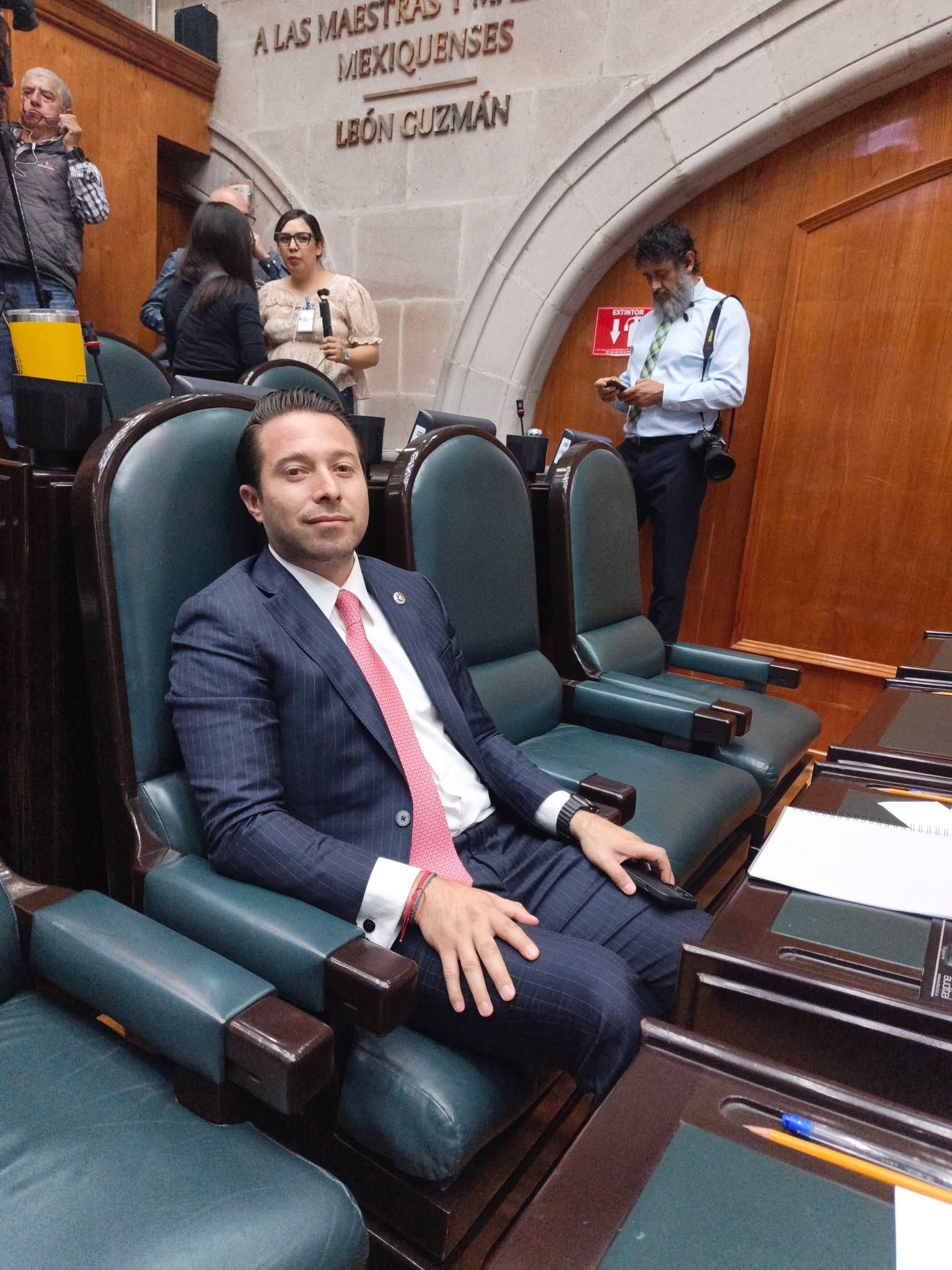 Demanda Mariano Camacho San Martín resultados en seguridad y respaldo a las policías del Estado de México