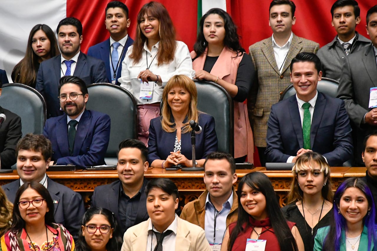 Abre el Congreso mexiquense espacios a la expresión juvenil