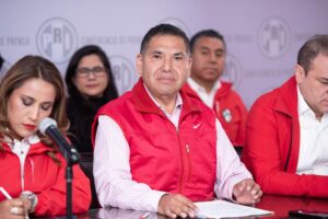 Impulsa Eduardo Zarzosa economia de taxistas