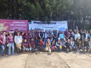 Entre lodo, esperanza y compromiso: Óscar Galán encabeza limpieza del Río Lerma