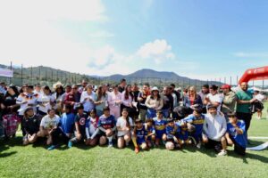 Miguel Ponce entrega nueva deportiva en San Pedro Huitzizilapan y fomenta el deporte comunitario Lerma, Estado de México.